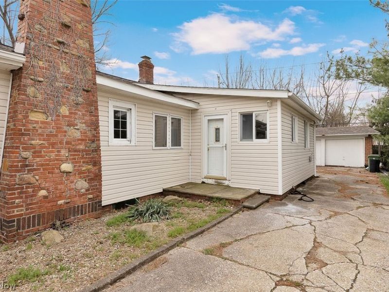 424 Woodstock Road, Eastlake, OH 44095 Photo 35