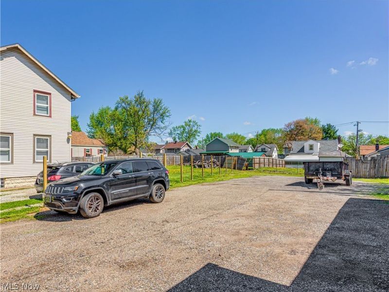 2012 Harmont Avenue NE, Canton, OH 44705 Photo 17