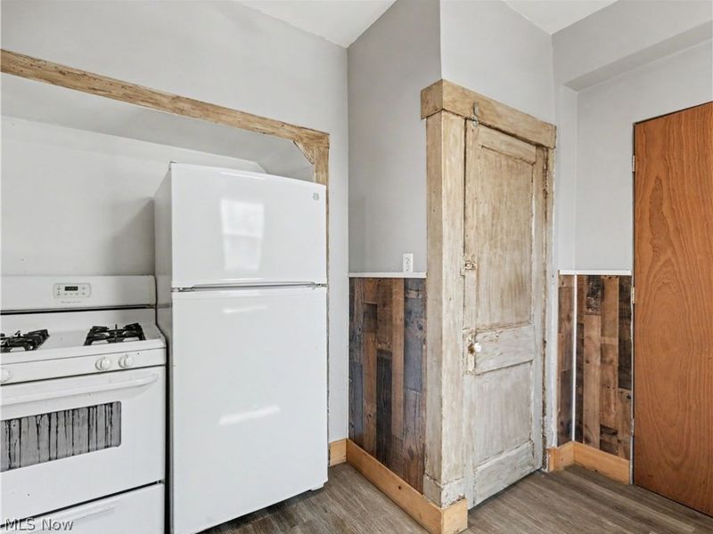 2012 Harmont Avenue NE, Canton, OH 44705 Photo 7