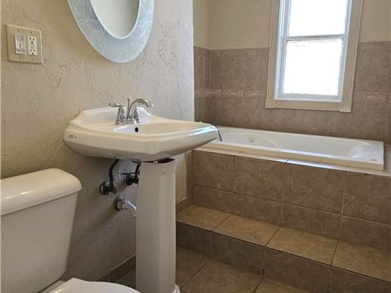 3738 W 137th Street, Cleveland, OH 44111 Photo 15