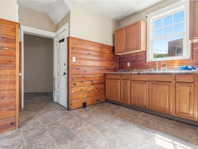 1225 Erie Street S, Massillon, OH 44646 Photo 10