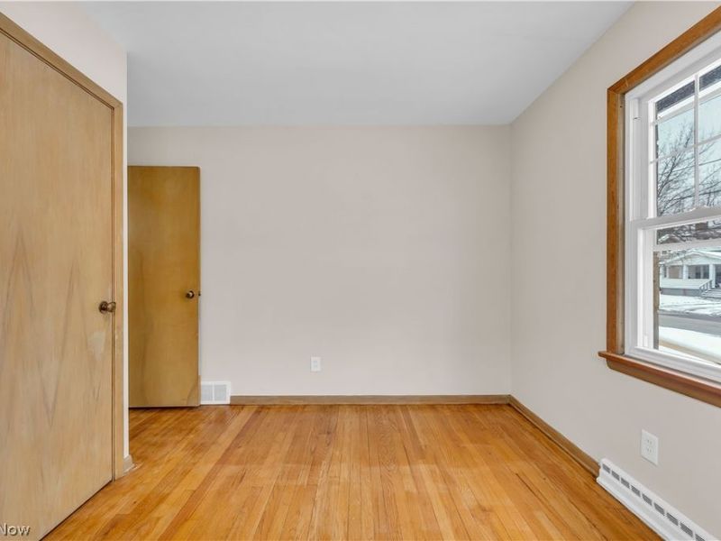 21980 Ivan Avenue, Euclid, OH 44123 Photo 11