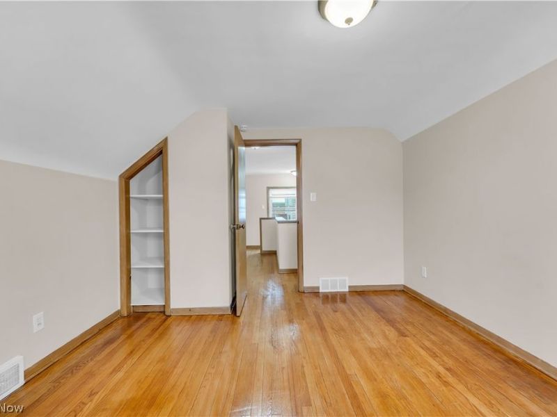 21980 Ivan Avenue, Euclid, OH 44123 Photo 17