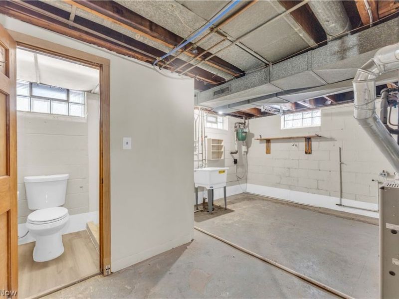 21980 Ivan Avenue, Euclid, OH 44123 Photo 24