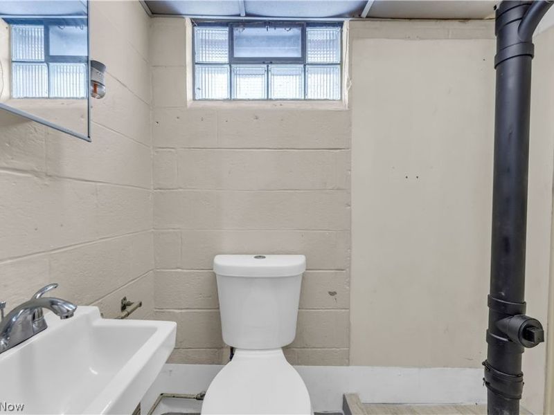 21980 Ivan Avenue, Euclid, OH 44123 Photo 25