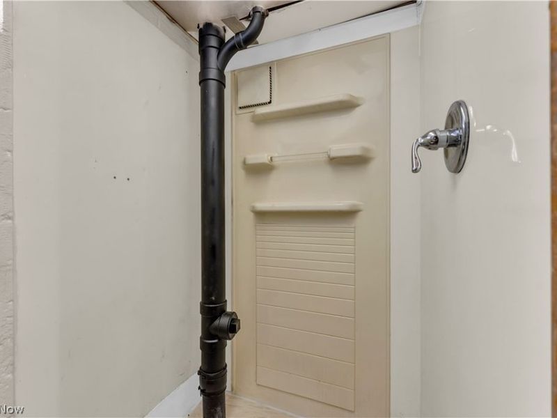 21980 Ivan Avenue, Euclid, OH 44123 Photo 26