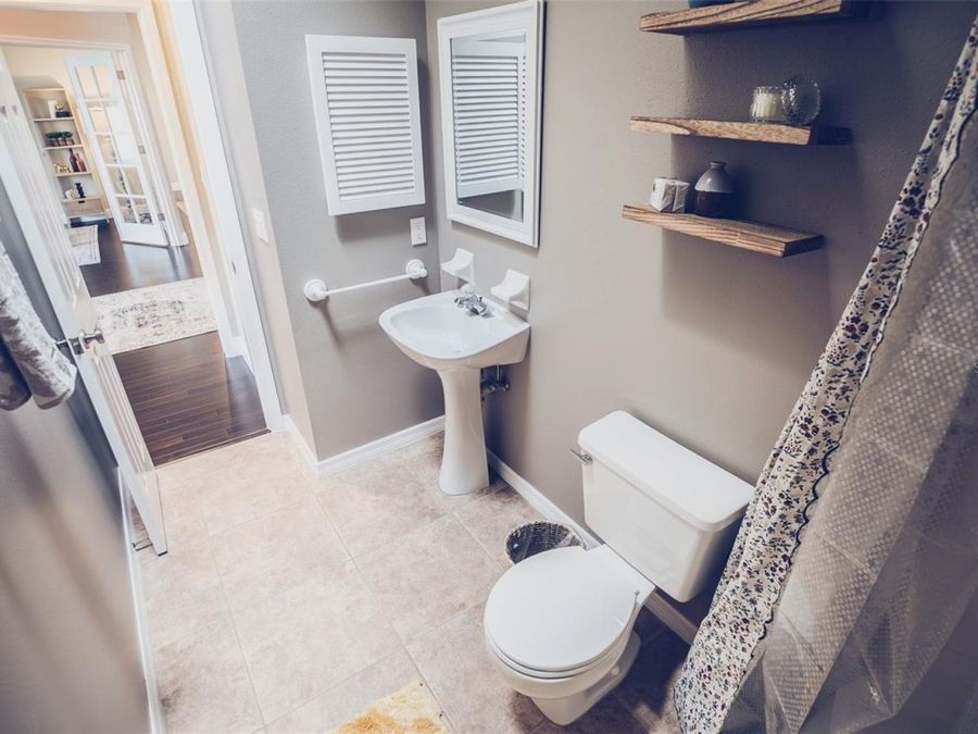 Property Image 17