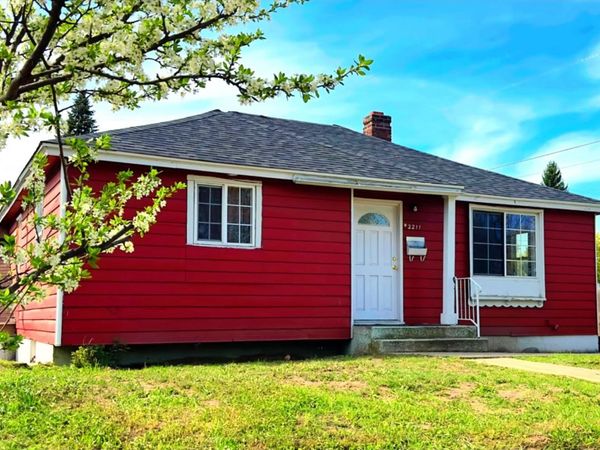 2211 W W Rowan Ave Ave, Spokane, WA 99205