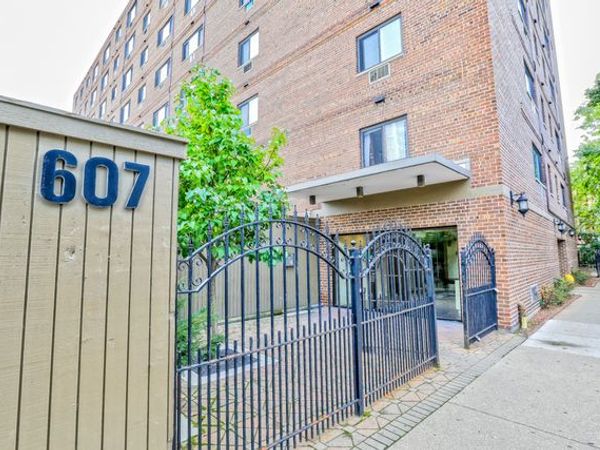 607 W Wrightwood Avenue , Unit 812, Chicago, IL 60614