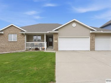 125 S 202nd Street , Elkhorn, NE 68022