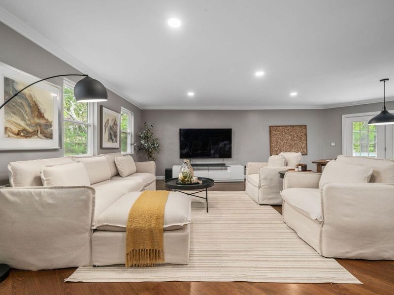 7402 Riverside Drive, Dublin, OH 43016 Photo 15