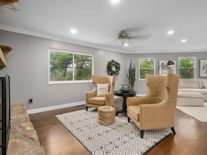 7402 Riverside Drive, Dublin, OH 43016 Photo 9