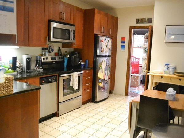 71 Myrtle, Unit 101, Boston, MA 02114