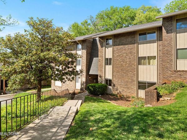 3636 Taliluna Ave, Knoxville, TN 37919