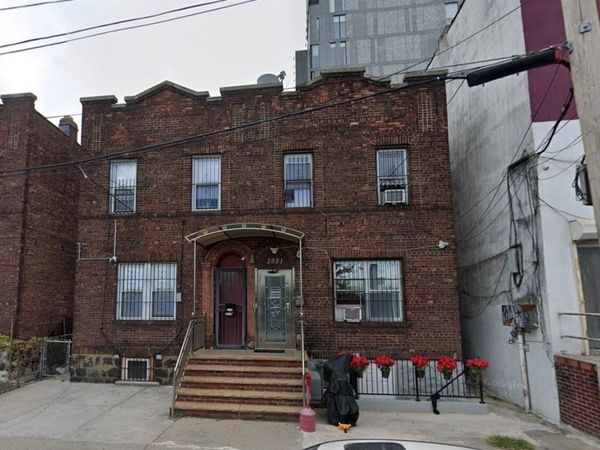 3921 Janet Place , Flushing, NY 11354