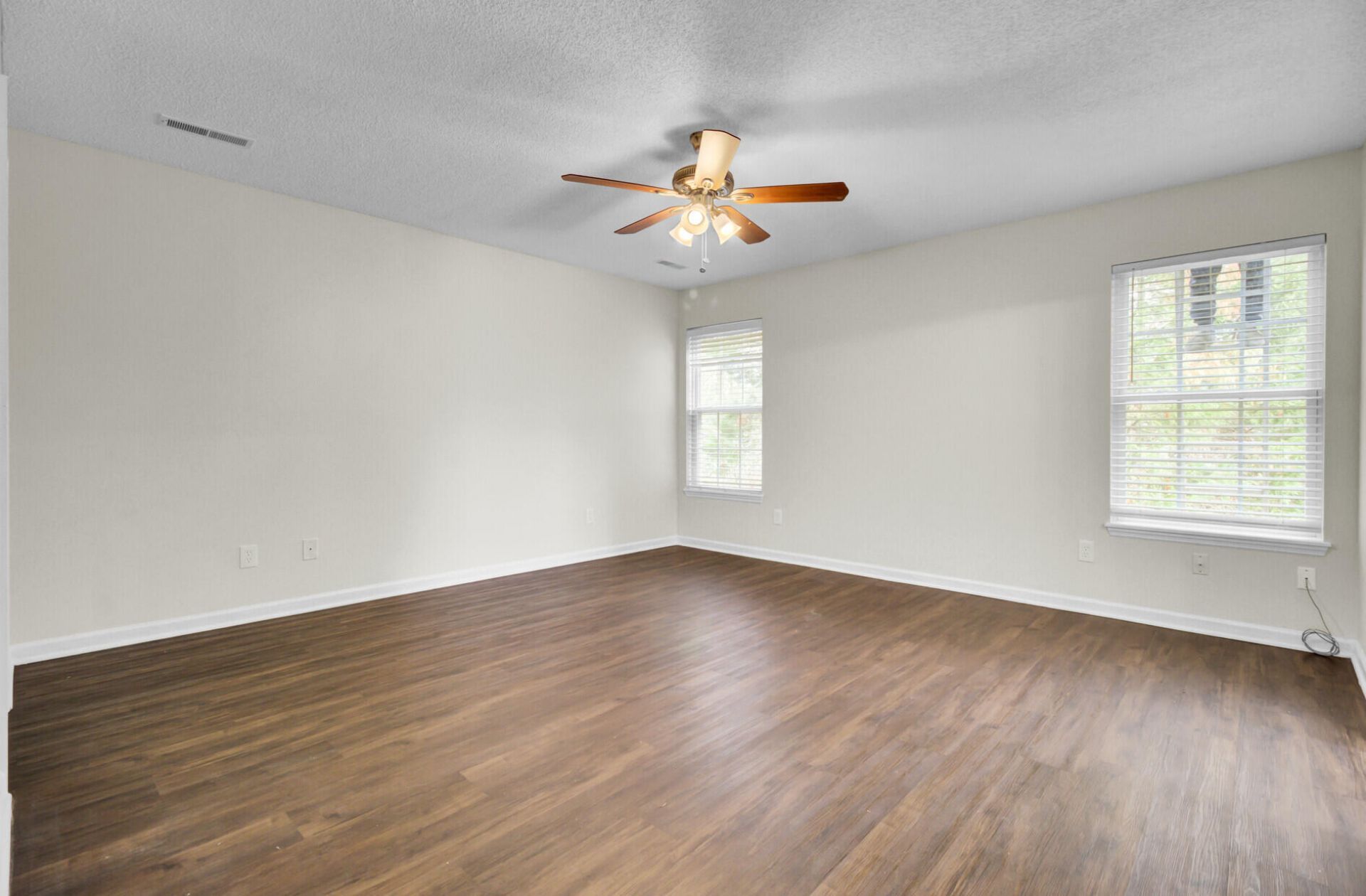 325 Sunburst Way Photo 16