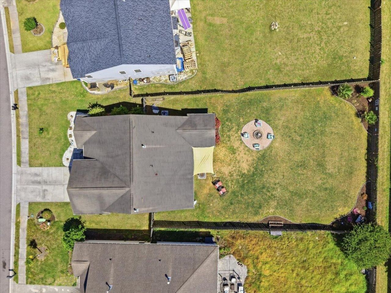 8009 Henderson Road Photo 54