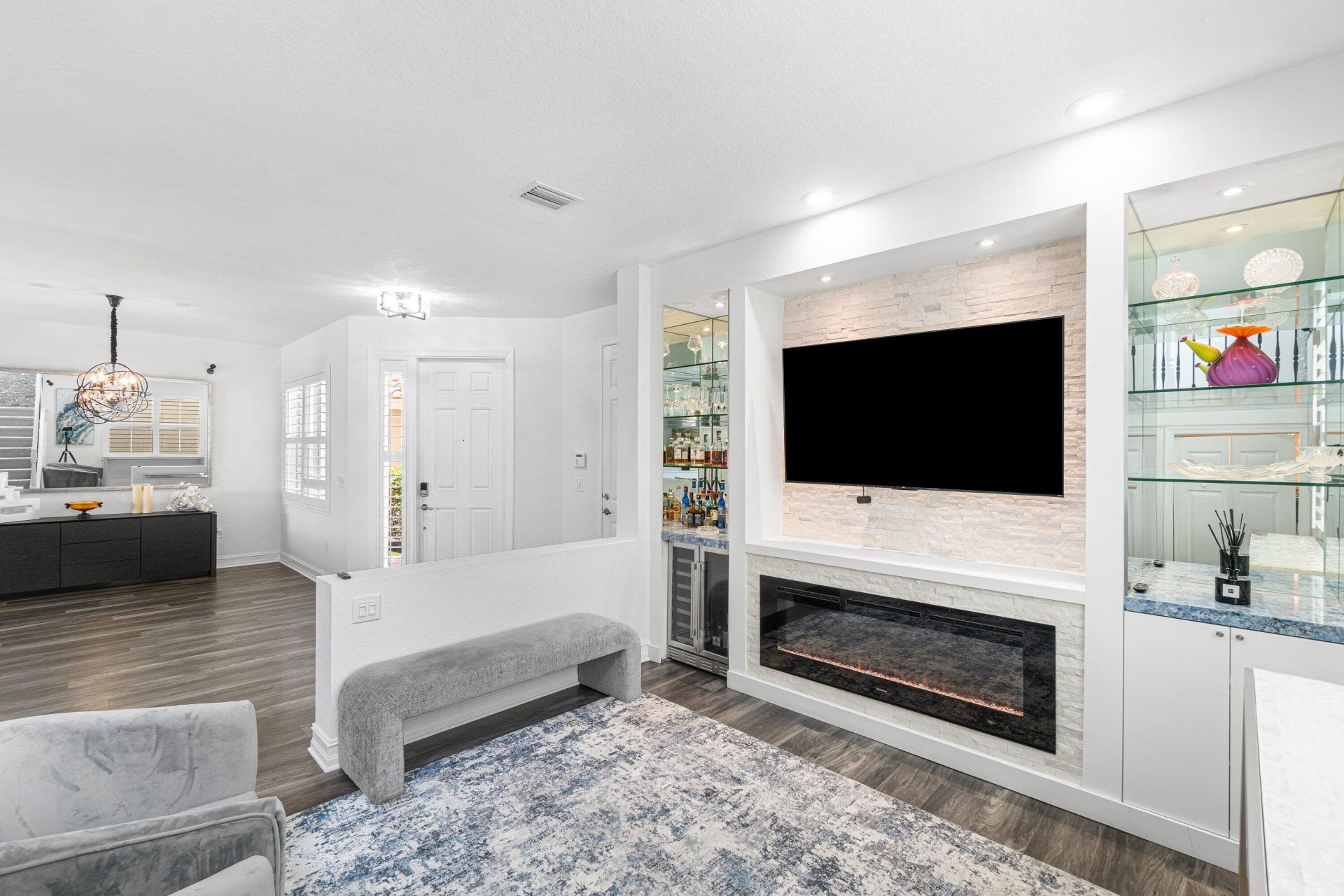 8300 Calabria Lakes Drive, Boynton Beach, FL 33473 Photo