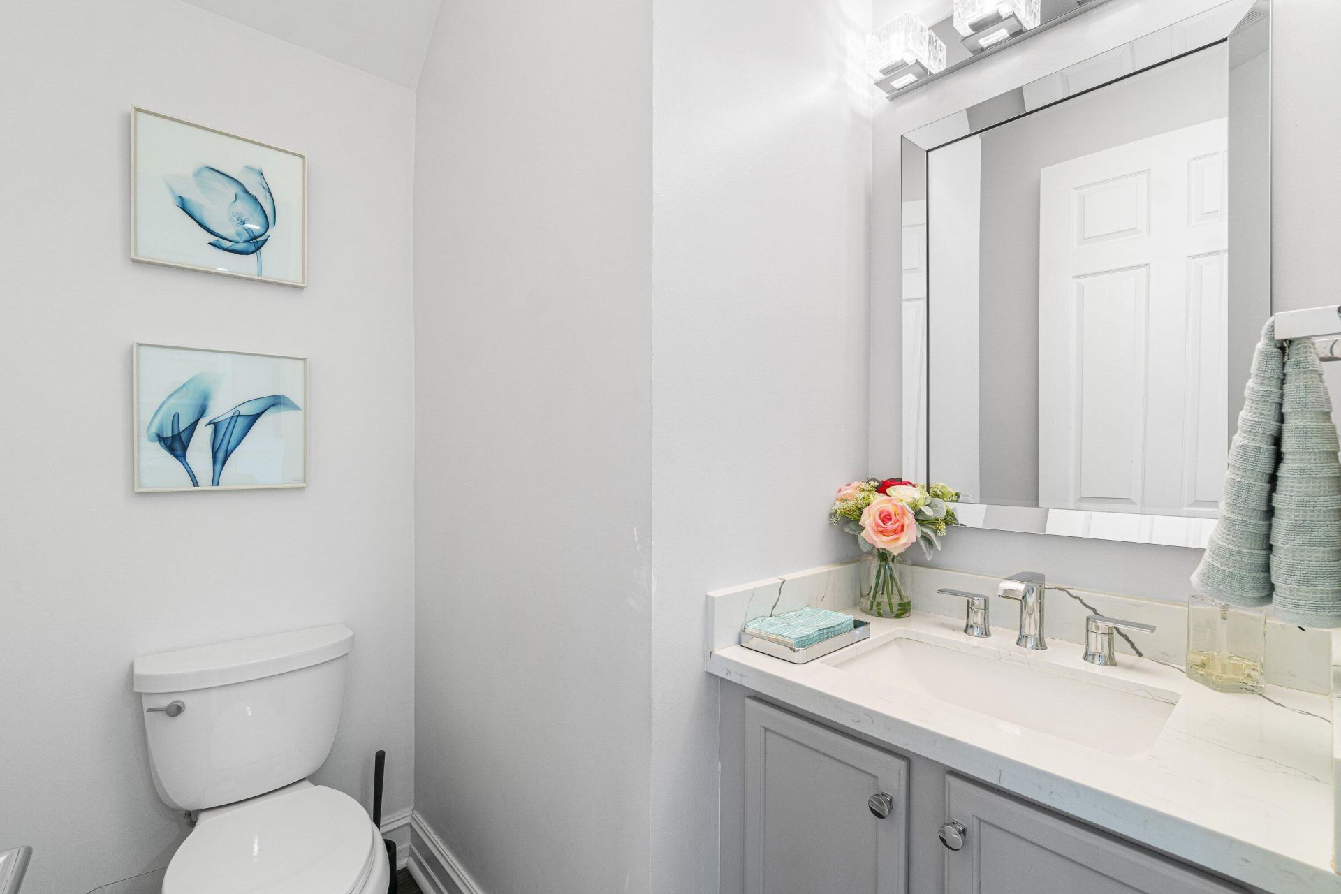 8300 Calabria Lakes Drive, Boynton Beach, FL 33473 Photo