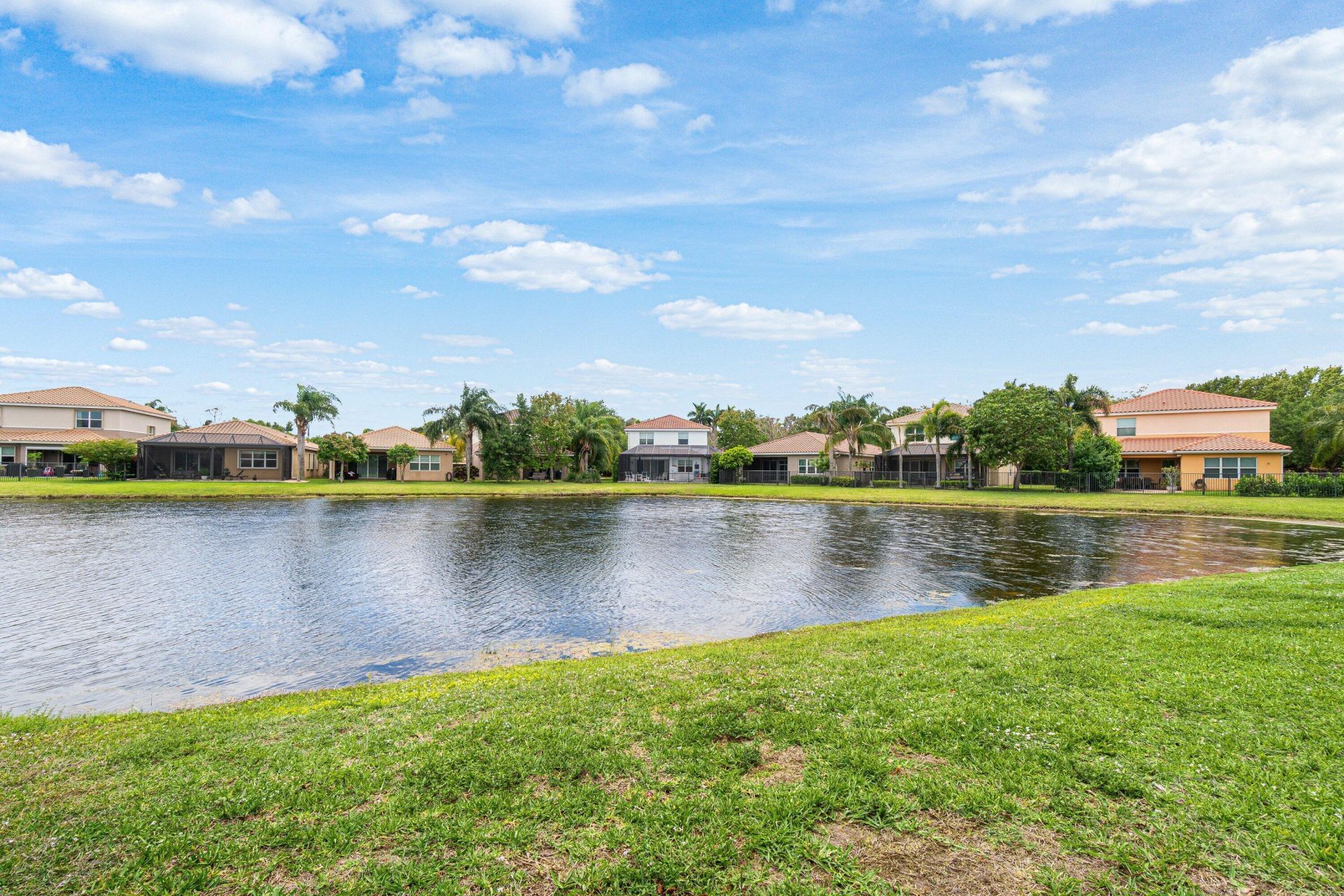 8300 Calabria Lakes Drive, Boynton Beach, FL 33473 Photo