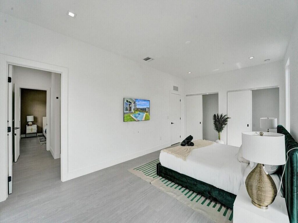 1220 NE 15th Avenue, Fort Lauderdale, FL 33304 Photo
