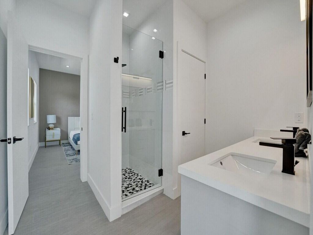 1220 NE 15th Avenue, Fort Lauderdale, FL 33304 Photo