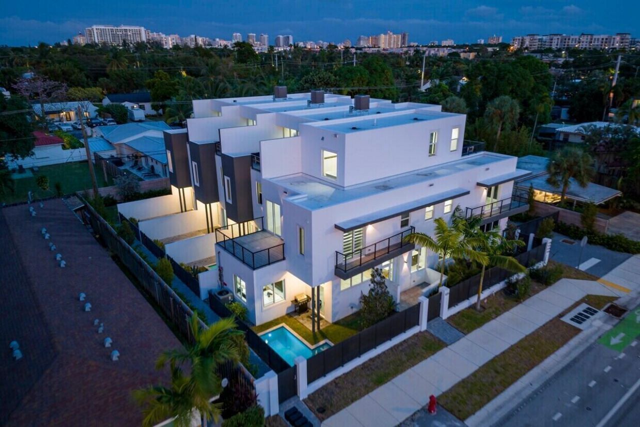 1220 NE 15th Avenue, Fort Lauderdale, FL 33304 Photo