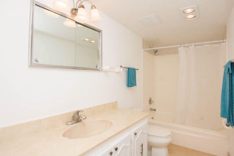 301 Croton Avenue, Unit 310, Lantana, FL 33462 Photo