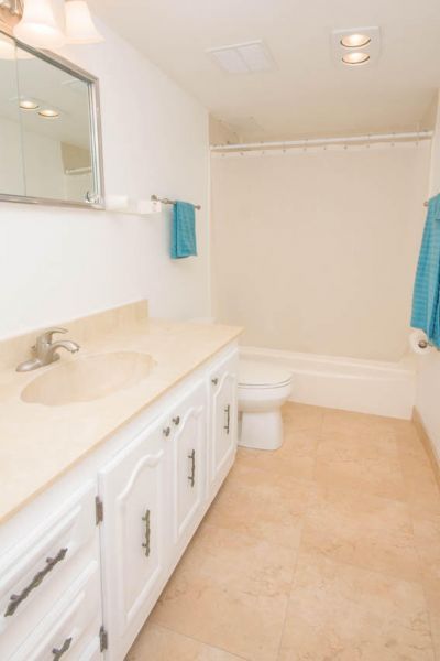 301 Croton Avenue, Unit 310, Lantana, FL 33462 Photo