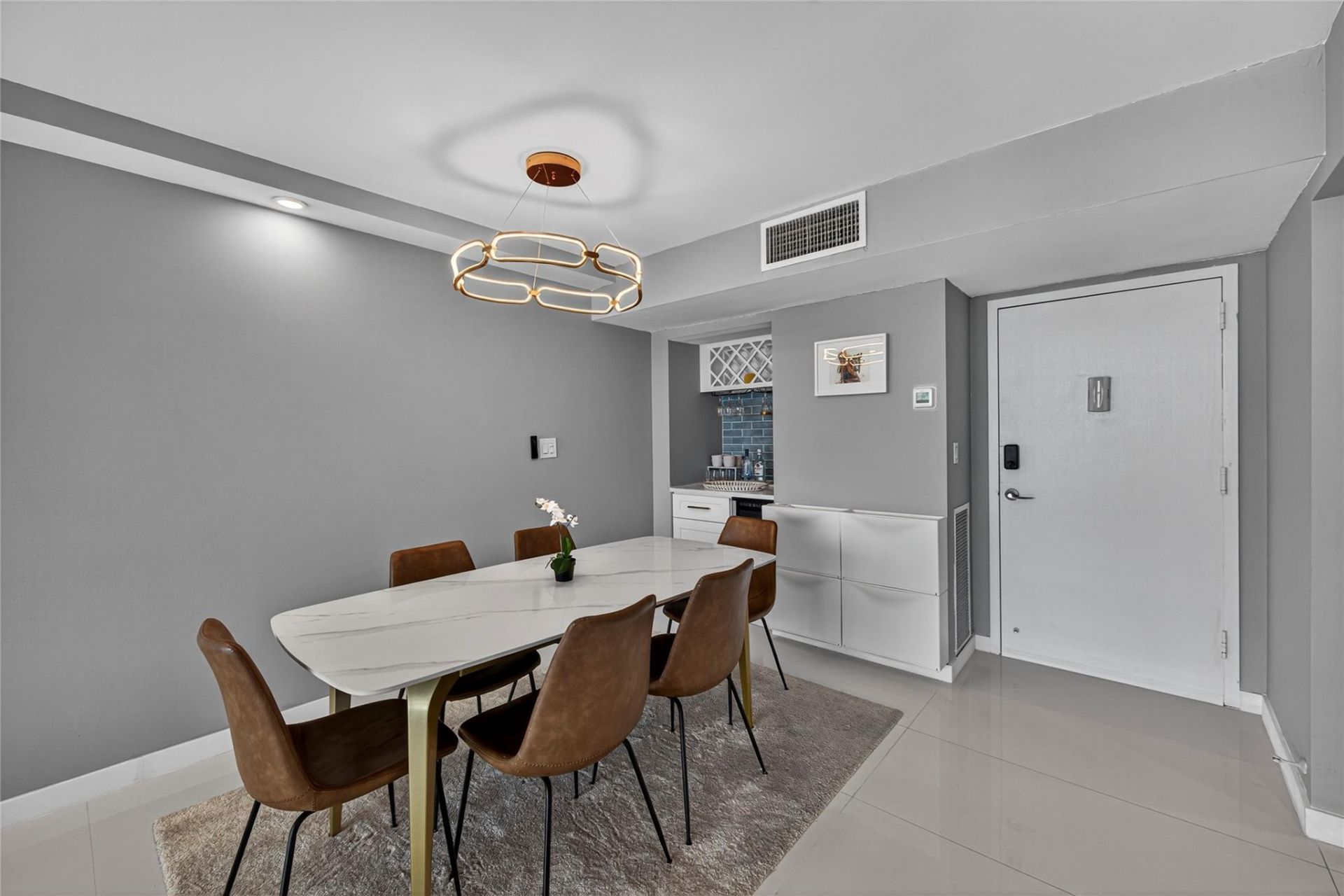 1160 N Federal Highway, Unit 1022, Fort Lauderdale, FL 33304 Photo