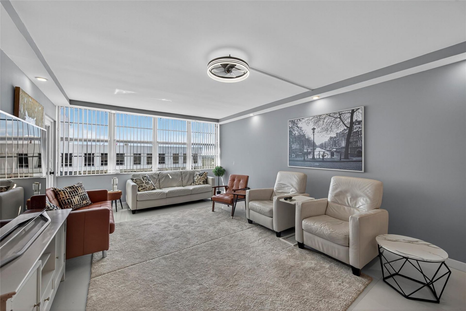 1160 N Federal Highway, Unit 1022, Fort Lauderdale, FL 33304 Photo