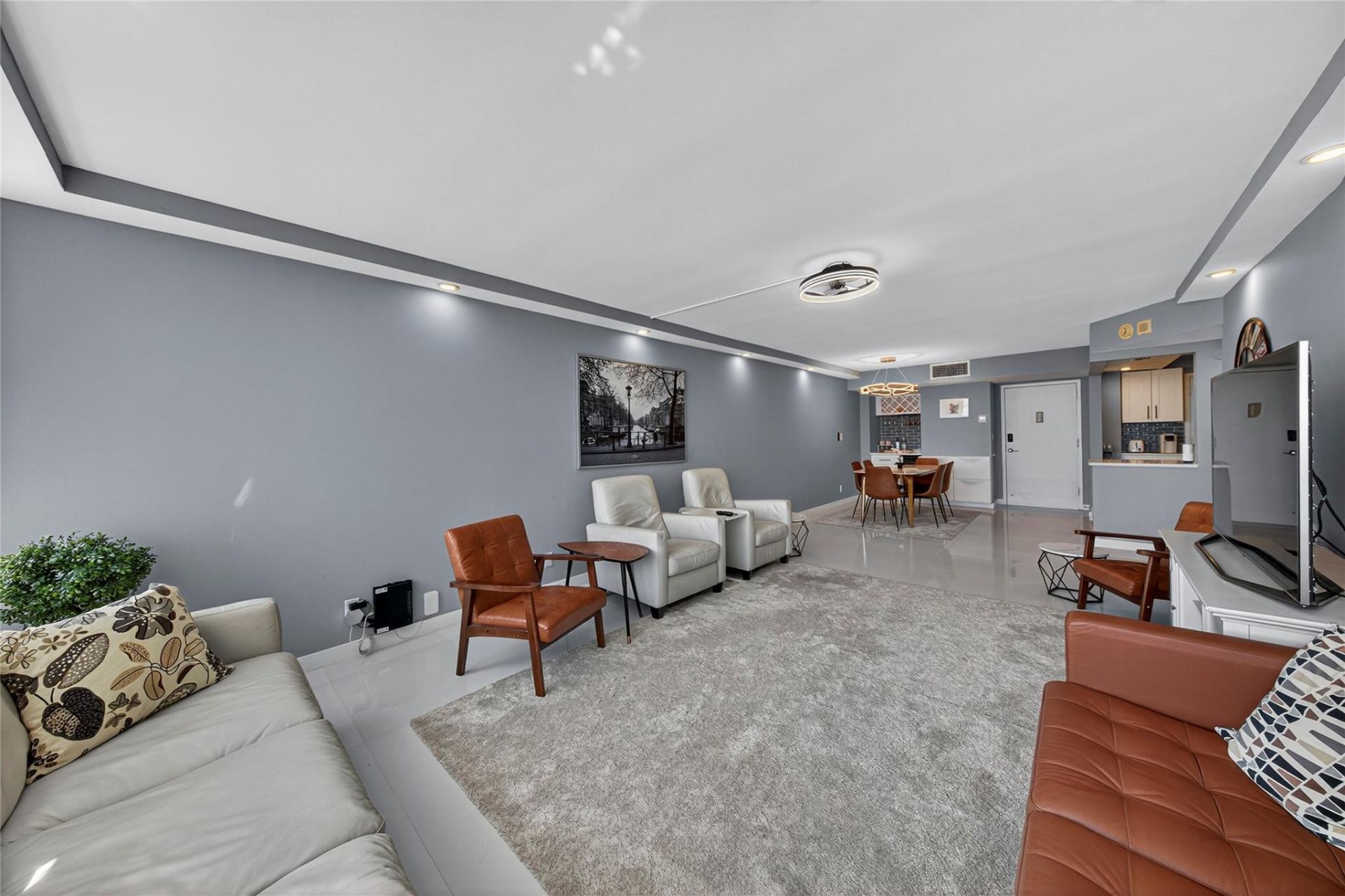 1160 N Federal Highway, Unit 1022, Fort Lauderdale, FL 33304 Photo