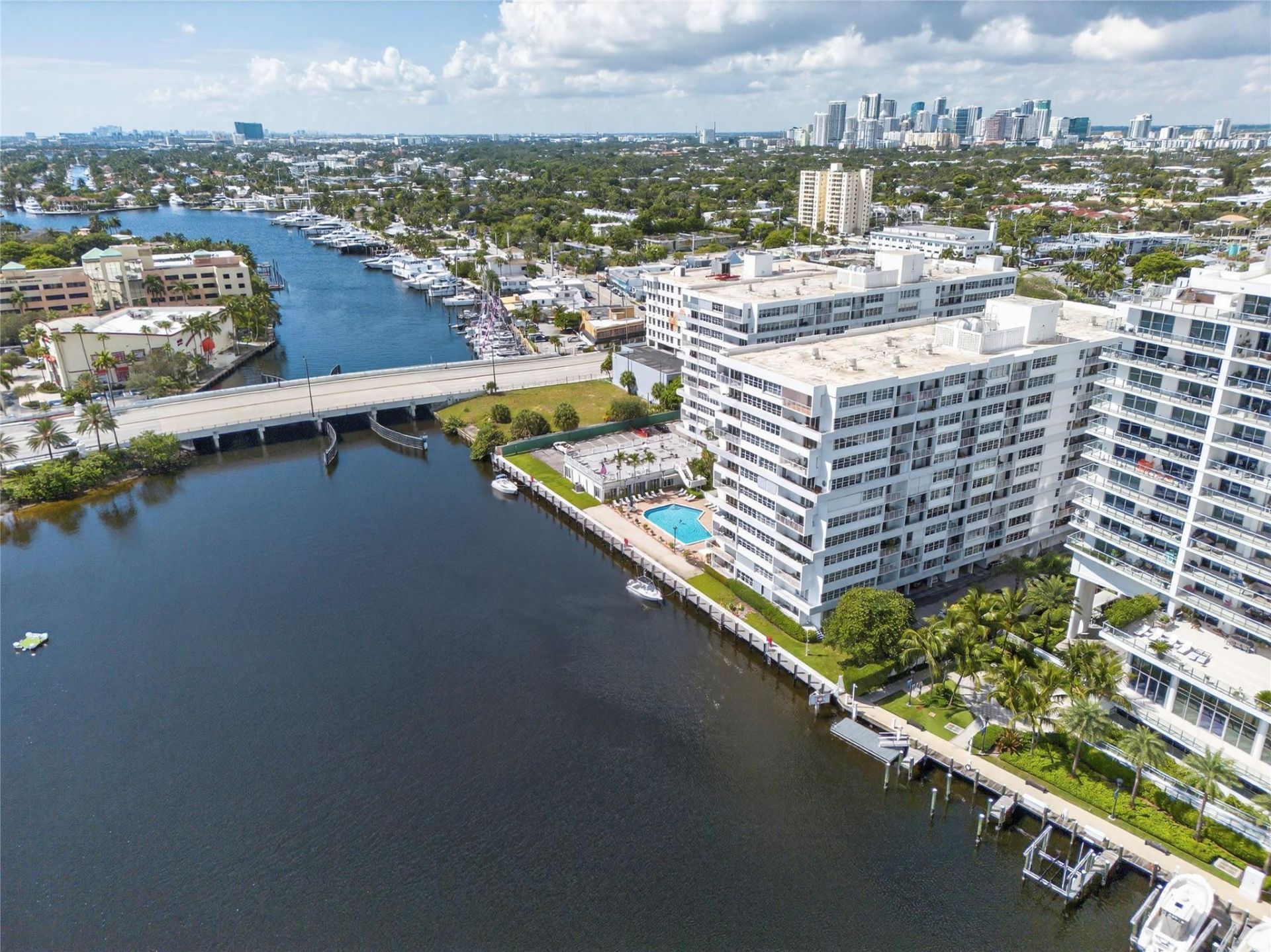 1160 N Federal Highway, Unit 1022, Fort Lauderdale, FL 33304 Photo