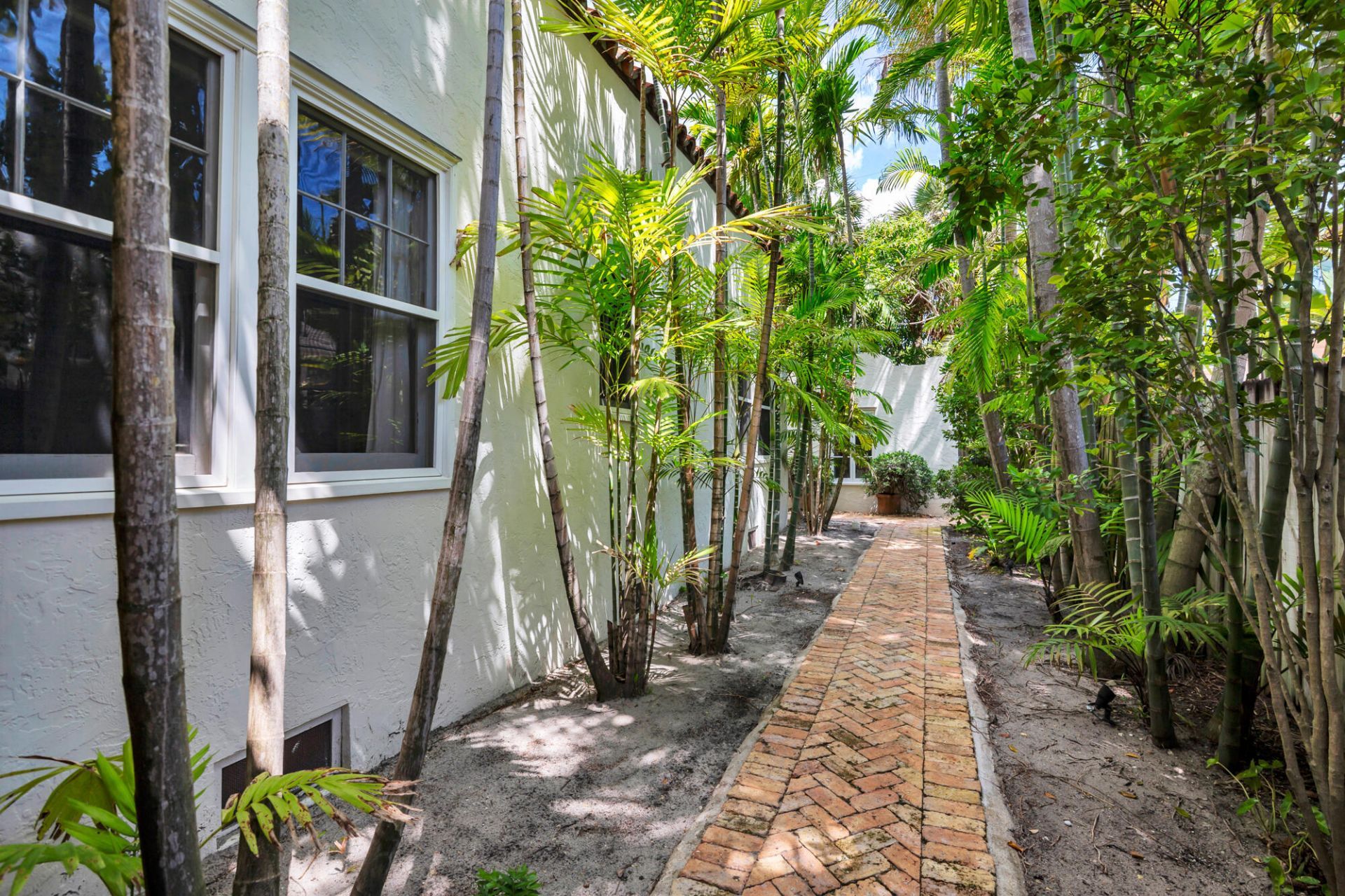 205 Westminster Road, West Palm Beach, FL 33405 Photo