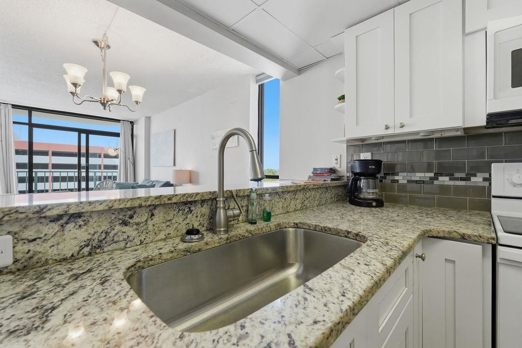 201 74th Ave. N Photo 12