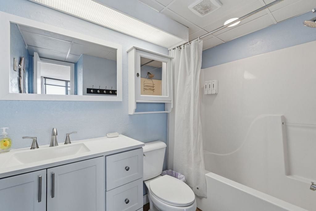 201 74th Ave. N Photo 28