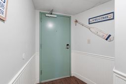 201 74th Ave. N photo 4