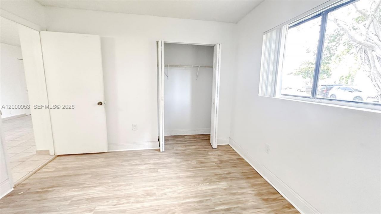 9491 S Palm Cir S , Unit 103, Pembroke Pines, FL 33025 Photo