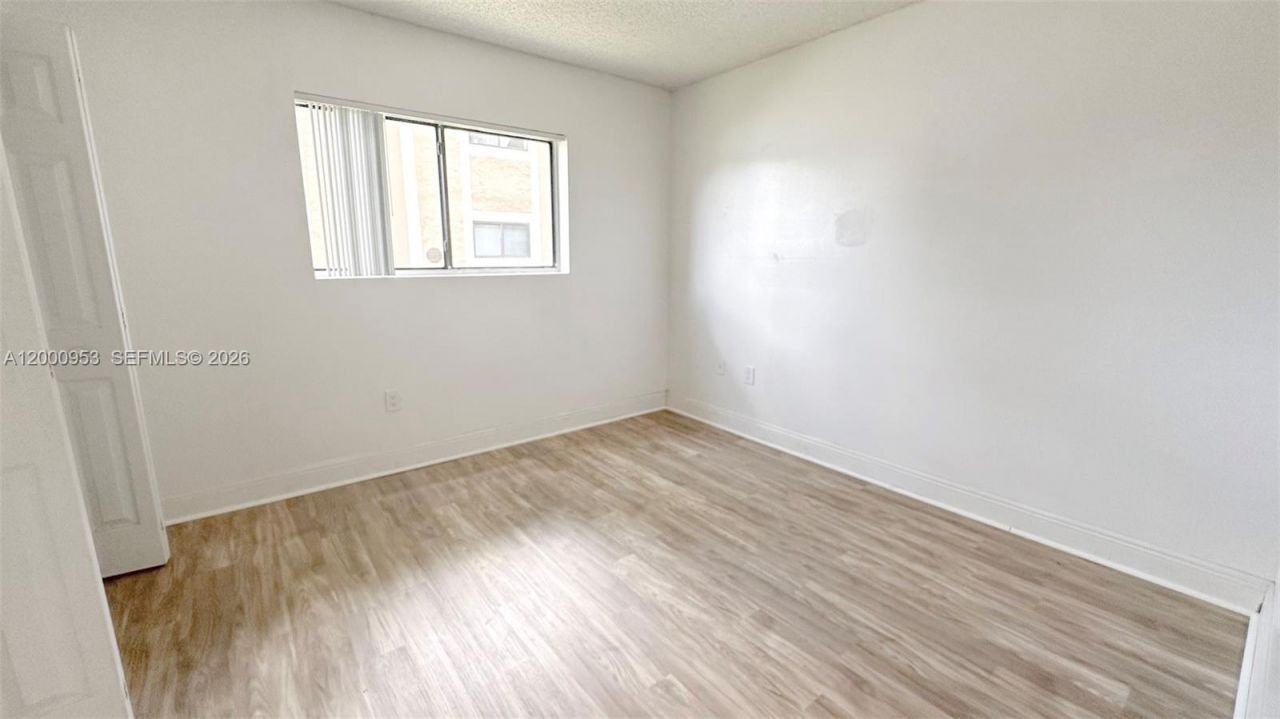 9491 S Palm Cir S , Unit 103, Pembroke Pines, FL 33025 Photo