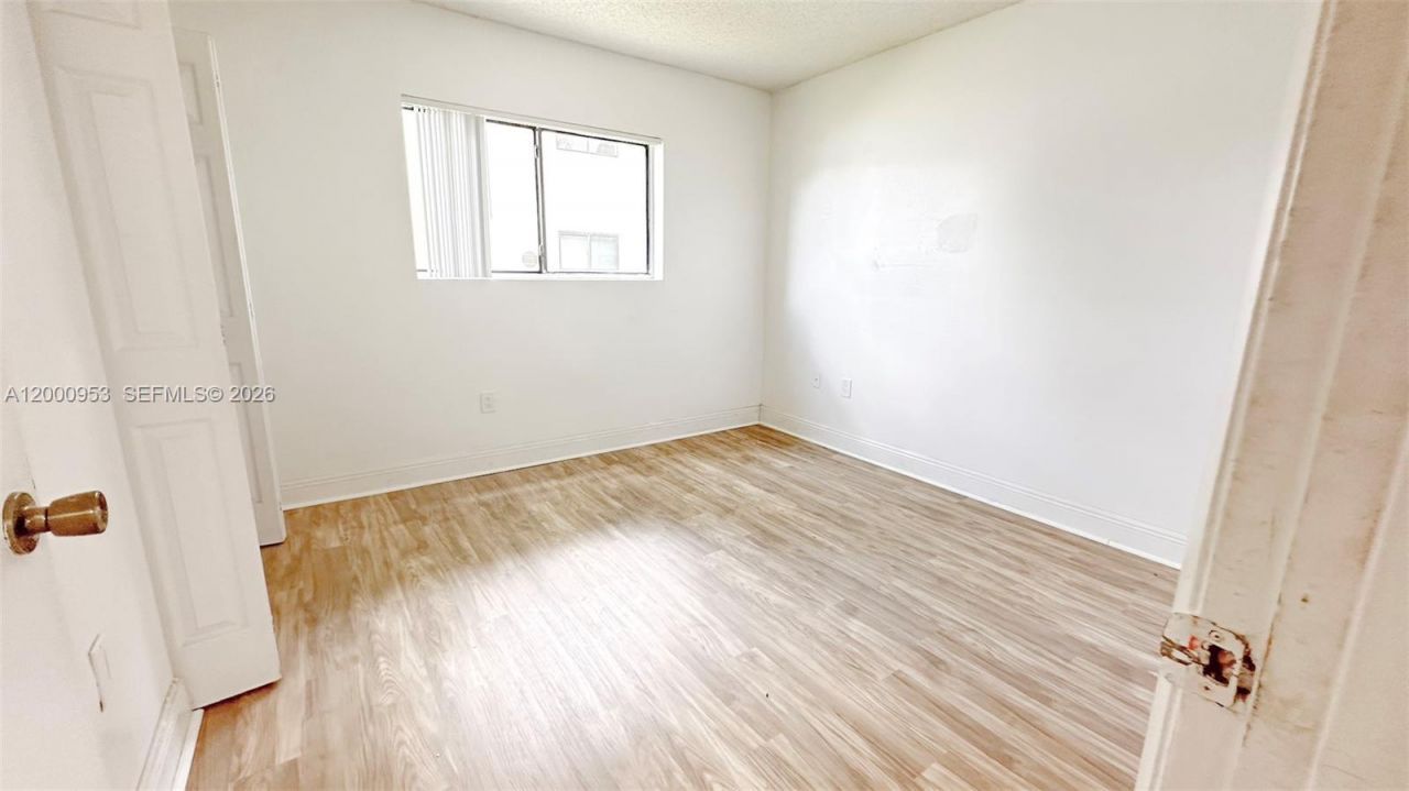 9491 S Palm Cir S , Unit 103, Pembroke Pines, FL 33025 Photo