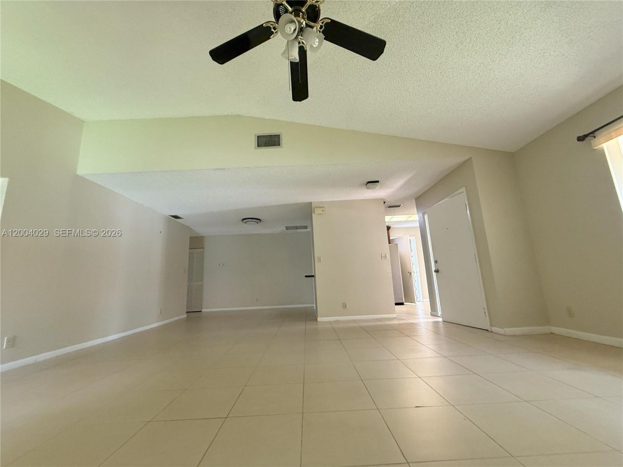 7029 Marlberry Ln, Unit 7029, Tamarac, FL 33321 Photo