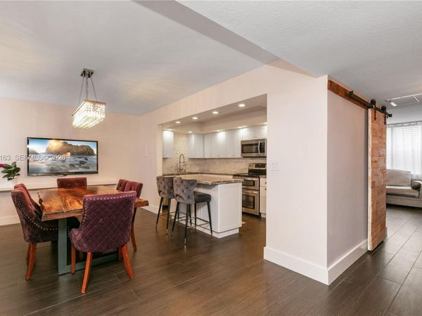 20291 NE 30th Ave , Unit PH-10, Aventura, FL 33180