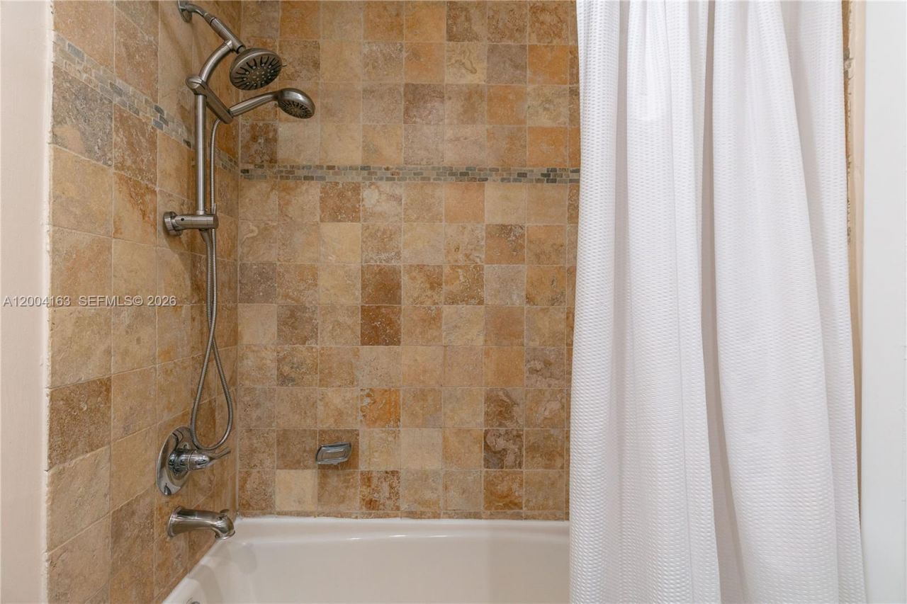 20291 NE 30th Ave, Unit PH-10, Aventura, FL 33180 Photo