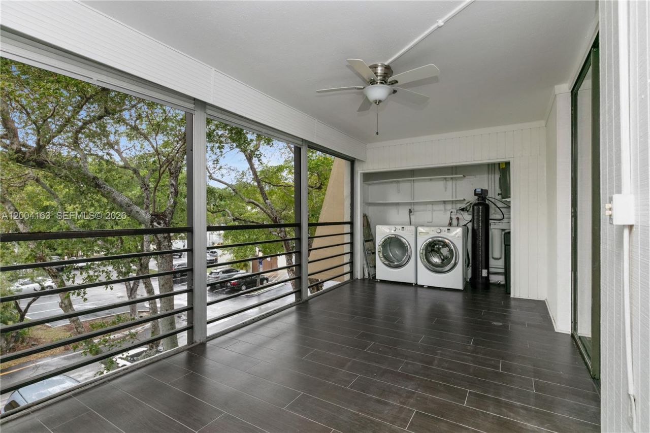 20291 NE 30th Ave, Unit PH-10, Aventura, FL 33180 Photo