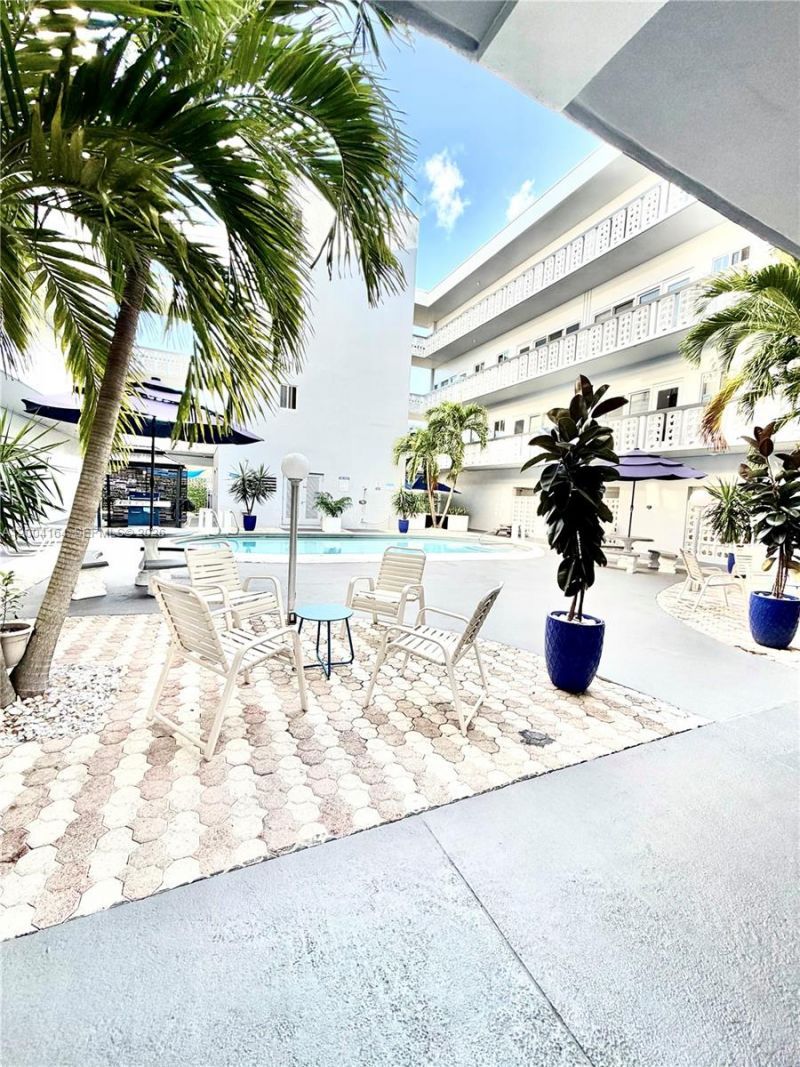 1818 Rodman St , Unit 3A, Hollywood, FL 33020 Photo