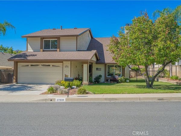 27939 Caraway Lane, Saugus, CA 91350