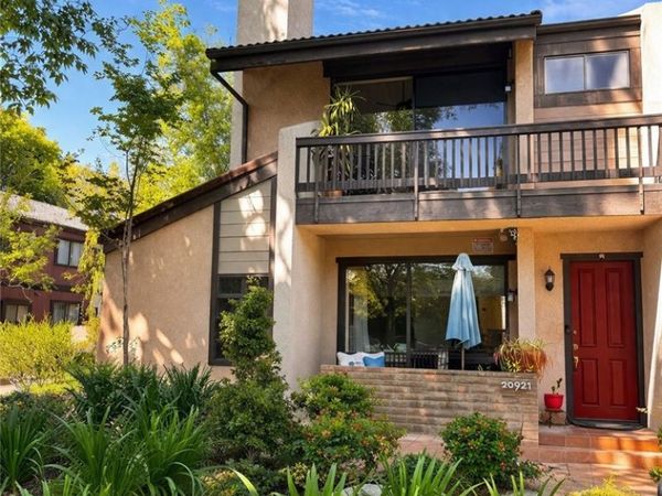 21900 Marylee Street, Unit 280, Woodland Hills, CA 91367