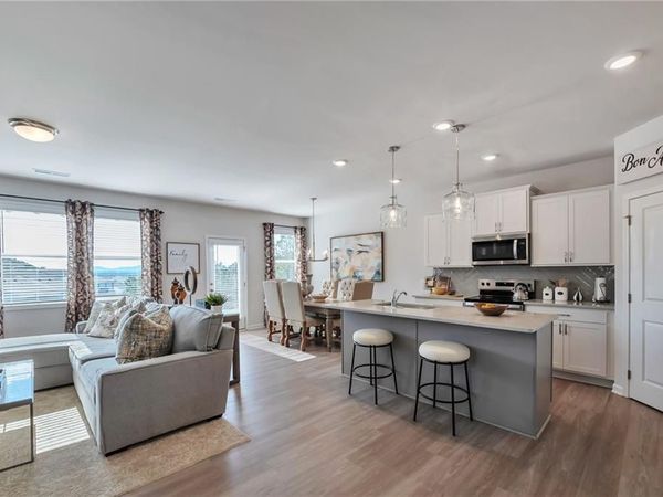 156 Millers Lane , Calhoun, GA 30701