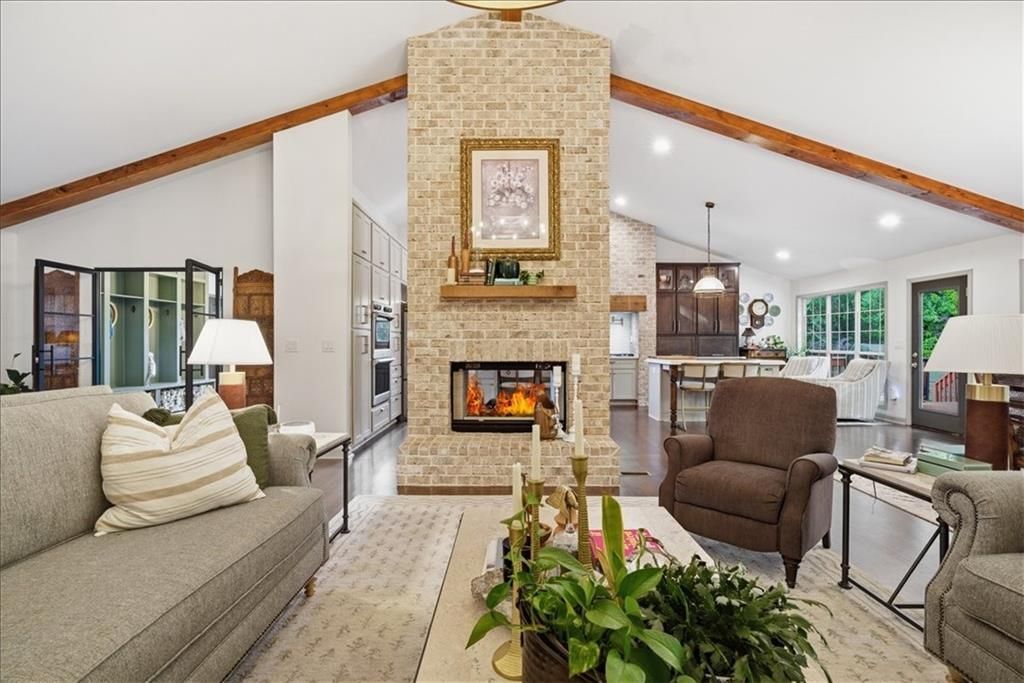 1810 Brickton Station, Buford, GA 30518 Main Photo