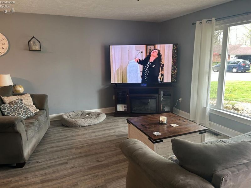 40 Crestwood Drive, Willard, OH 44890 Photo 11